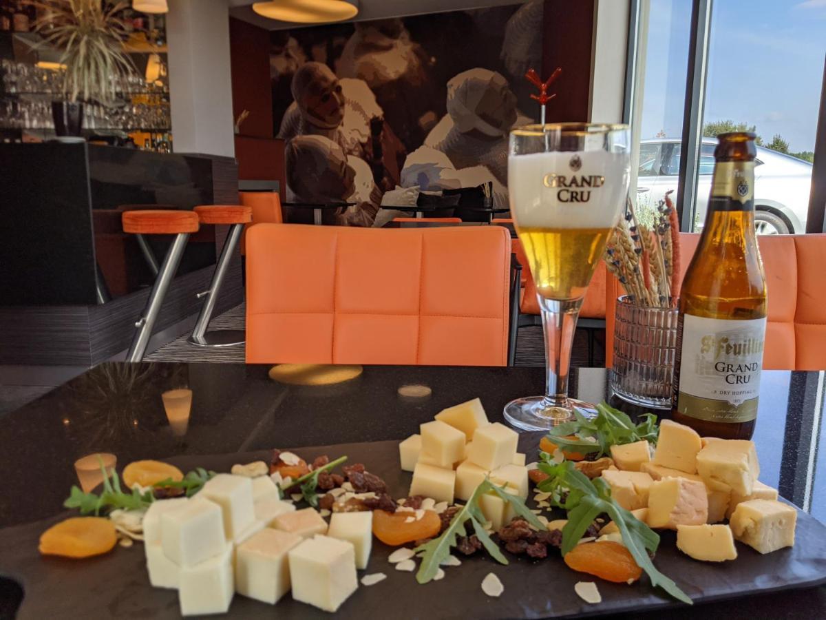 Orange Hotel ラ・ルビエール エクステリア 写真