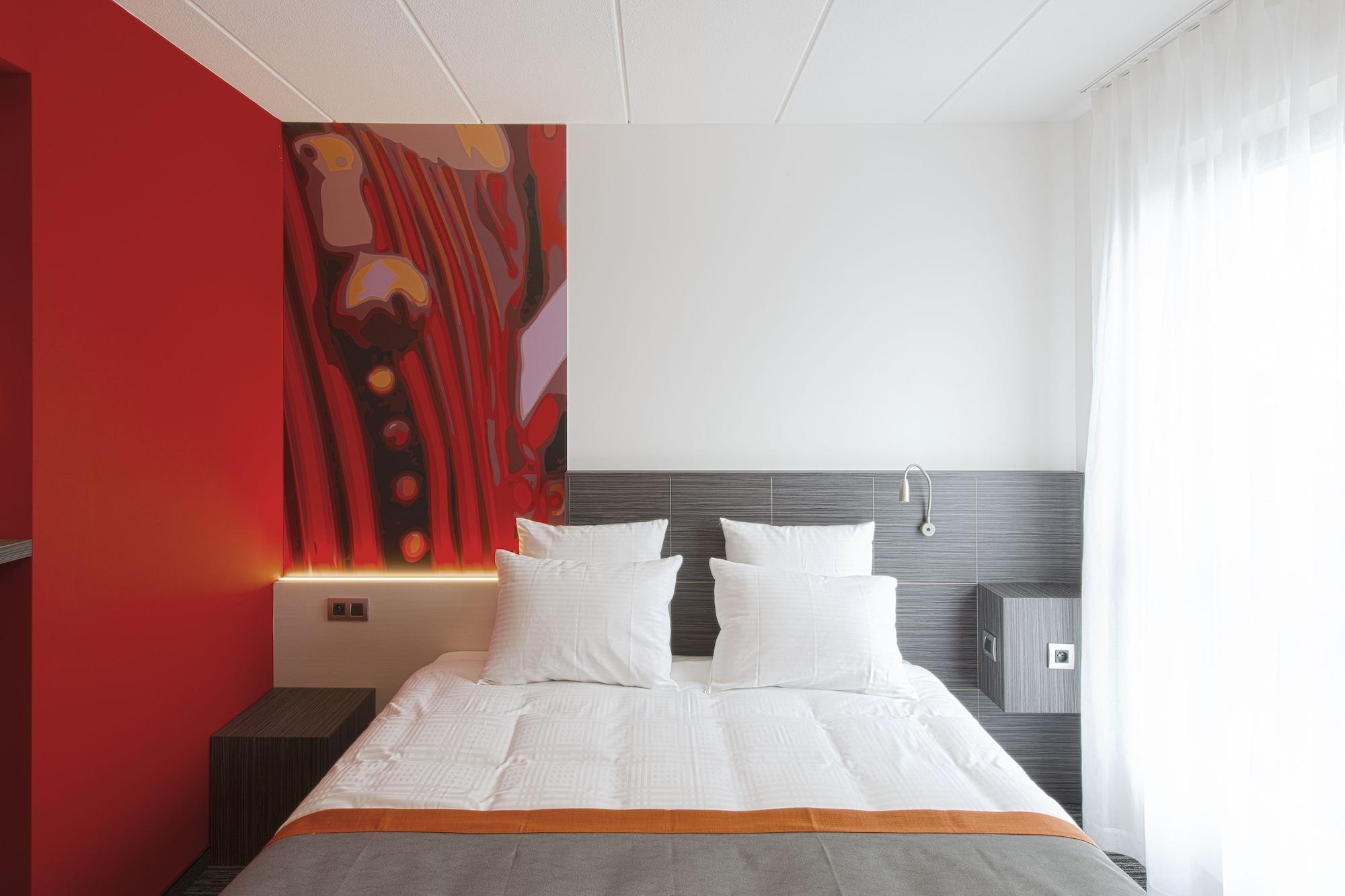 Orange Hotel ラ・ルビエール エクステリア 写真