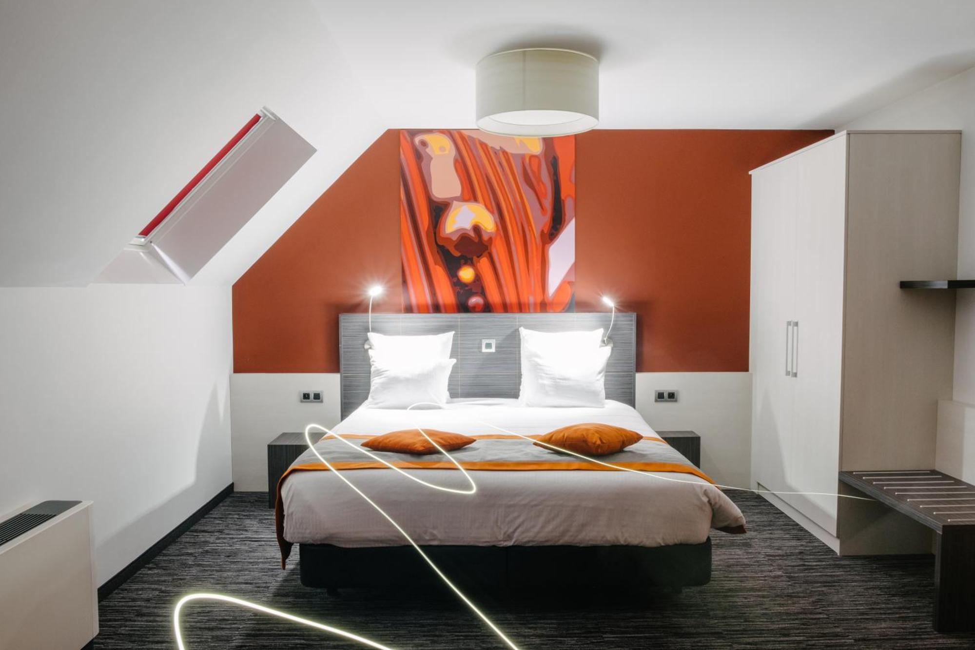 Orange Hotel ラ・ルビエール エクステリア 写真