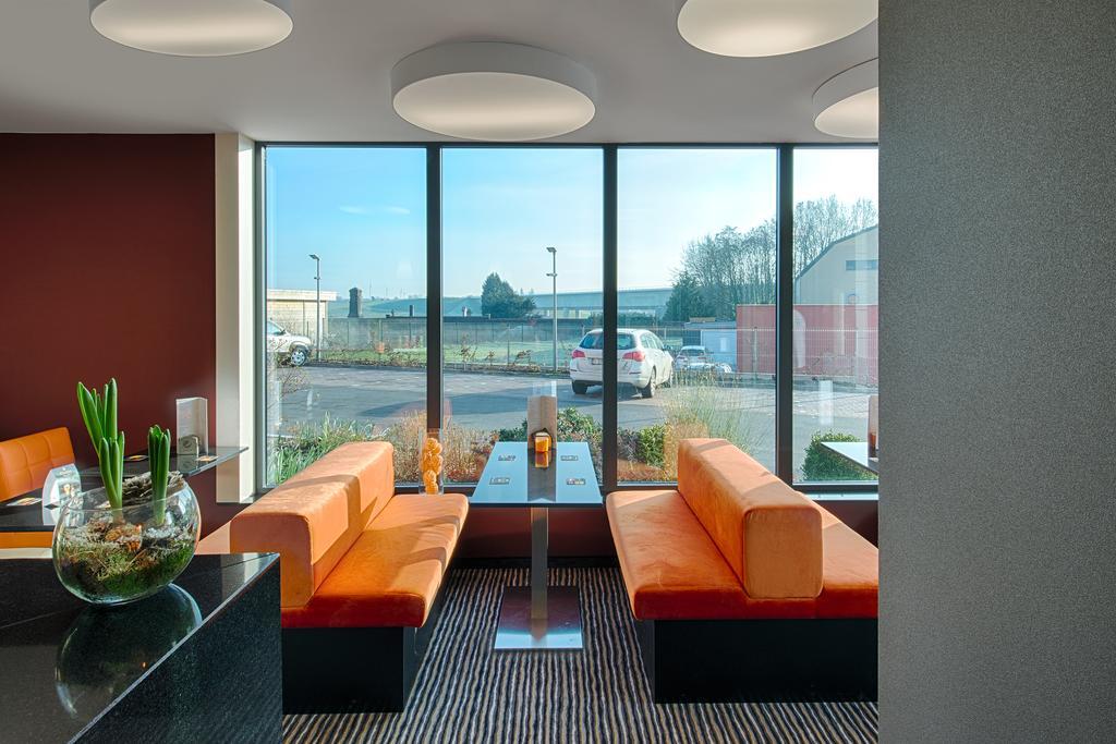 Orange Hotel ラ・ルビエール エクステリア 写真
